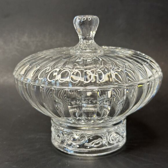 Cristal D'Arques Carrousel 4 1/2" Candy Dish 24% Genuine Lead Crystal Paris - Picture 3 of 16
